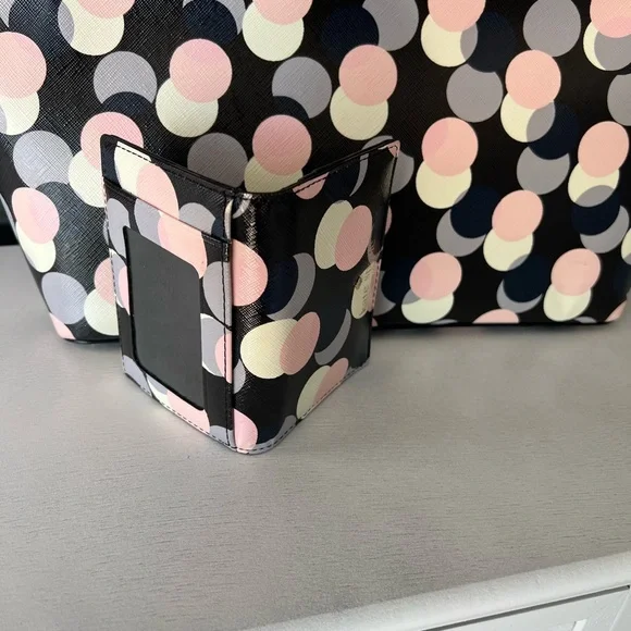 Kate Spade Gallery Drive Small Harmony Tote and bi-fold wallet - Picture 9 of 9